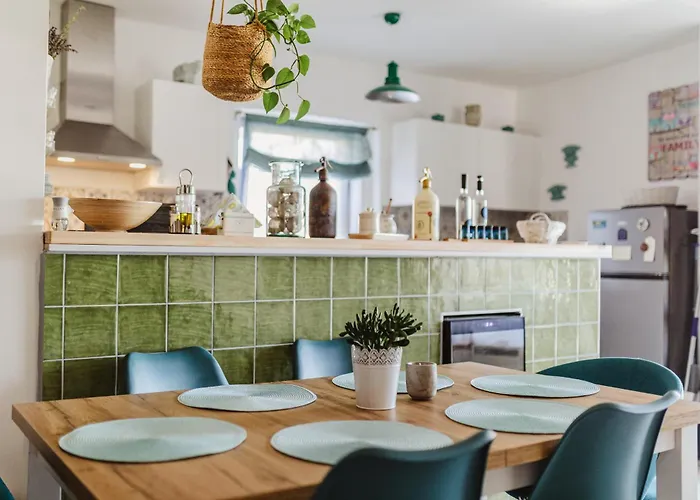 Πανσιόν Kekbazalt Vendeghaz *